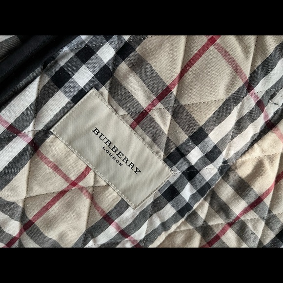 Burberry London quilted light coat - Picture 16 of 16
